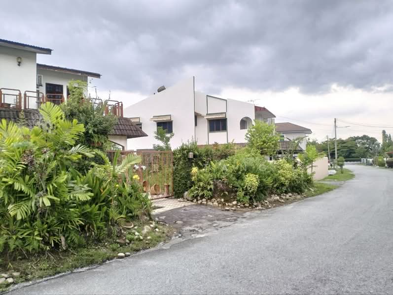 Rumah Berkembar untuk Dijual di Taman Mansion (Ipoh) - Gary Tang - Exterior - PropertyGuru.com.my