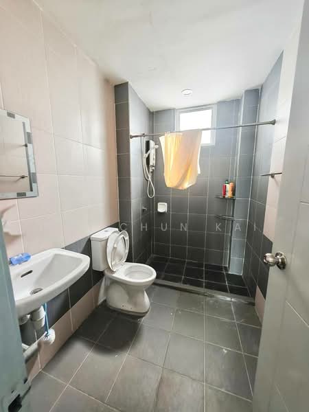 Kondominium untuk Disewa di Sierra Residences - Gan Chun Kai - Bathroom - PropertyGuru.com.my