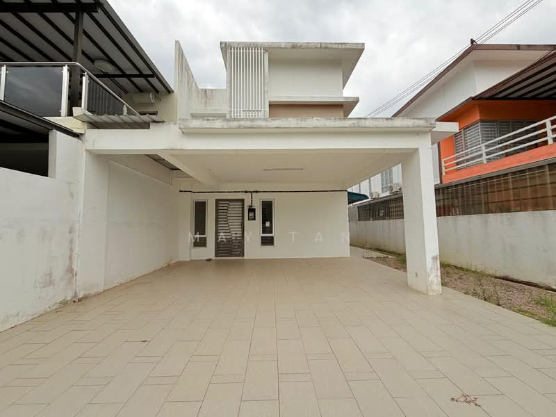 2-storey Terraced House for Sale in Bandar Seri Impian (Kluang) - May Tan - Exterior - PropertyGuru.com.my