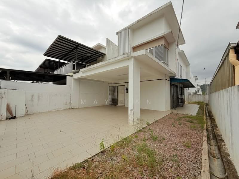 2-storey Terraced House for Sale in Bandar Seri Impian (Kluang) - May Tan - Exterior - PropertyGuru.com.my