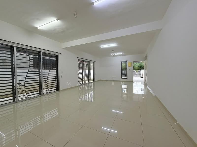 2-storey Terraced House for Sale in Bandar Seri Impian (Kluang) - May Tan - Living Room - PropertyGuru.com.my