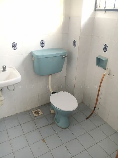 2-storey Terraced House for Sale in Taman Impian Indah (Balakong) - Michelle Tan - Bathroom - PropertyGuru.com.my