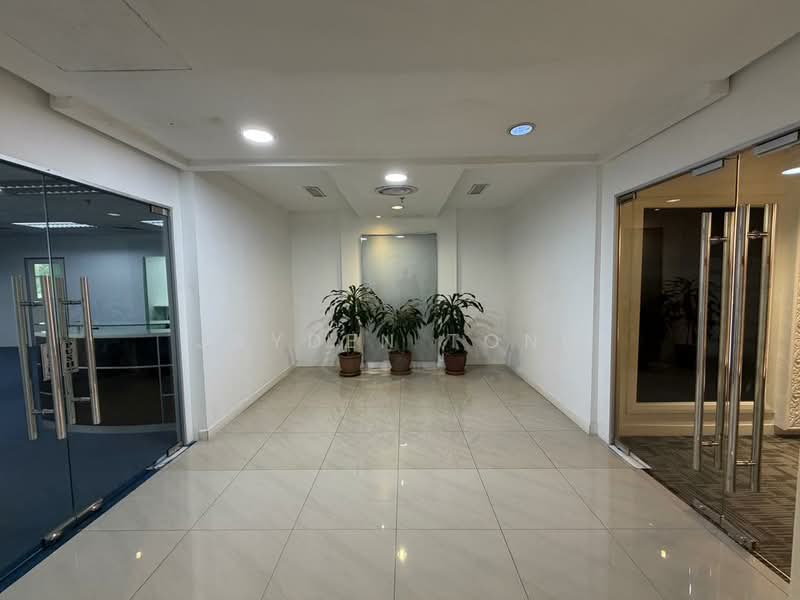 Office for Rent in KL City Centre (Kuala Lumpur) - Jayden Tong - Corridor - PropertyGuru.com.my