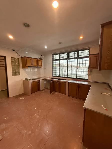 Rumah Teres 1 Tingkat untuk Dijual di Taman Desa Jaya (Johor Bahru) - Elvis Ku - Kitchen - PropertyGuru.com.my
