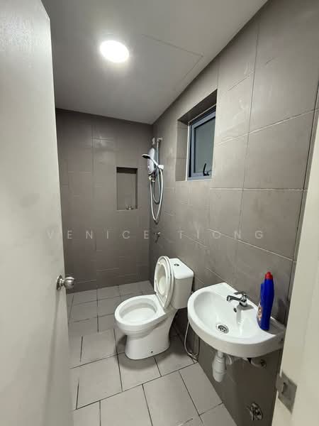 Condominium for Rent at Sky Awani Residensi 3 - Venice Tiong - Bathroom - PropertyGuru.com.my