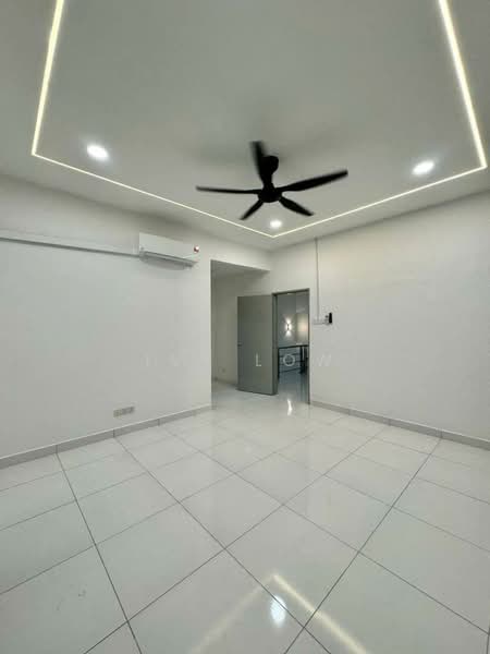 Rumah Teres 2 Tingkat untuk Dijual di Taman Bestari Indah (Ulu Tiram) - Ivy Low - Interior - PropertyGuru.com.my