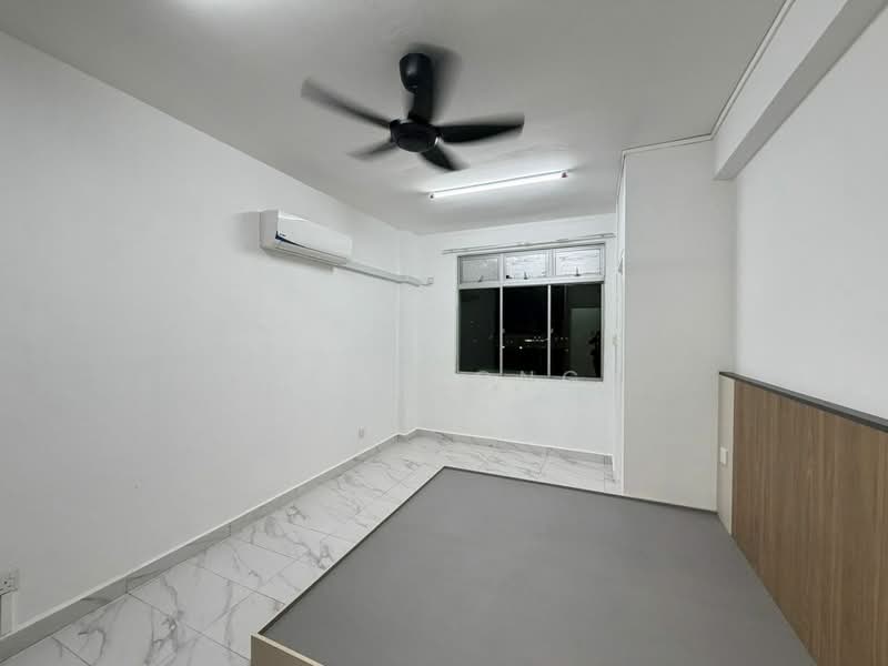 Pangsapuri untuk Disewa di Bayu Puteri 1 - Rex Yong - Bedroom - PropertyGuru.com.my