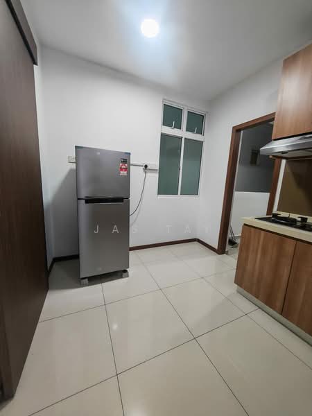 Service Residence for Rent at Grandview 360 - Jas Tay - Kitchen - PropertyGuru.com.my