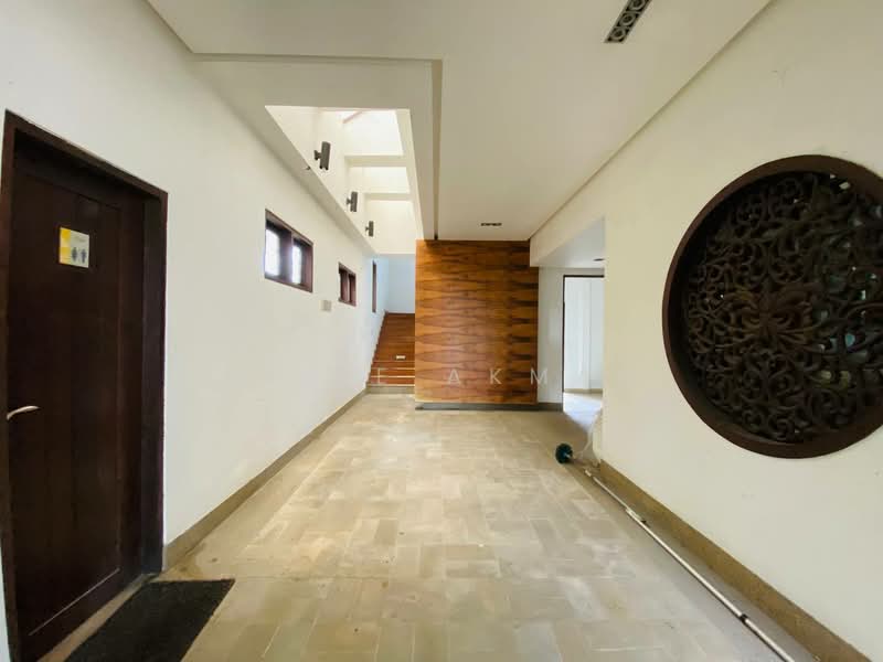Rumah Banglo untuk Dijual di Shah Alam (Selangor) - Dinie Akmal - Entrance - PropertyGuru.com.my
