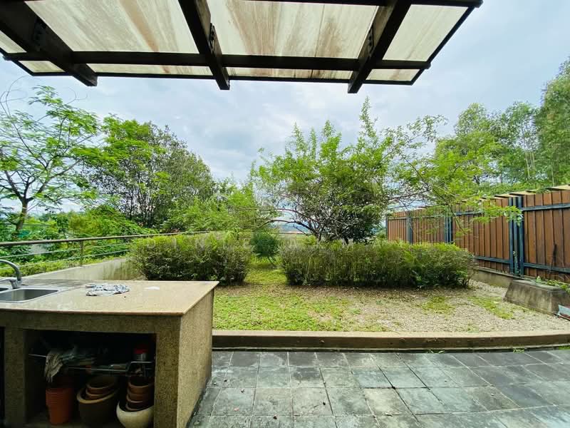 Rumah Banglo untuk Dijual di Shah Alam (Selangor) - Dinie Akmal - Garden - PropertyGuru.com.my