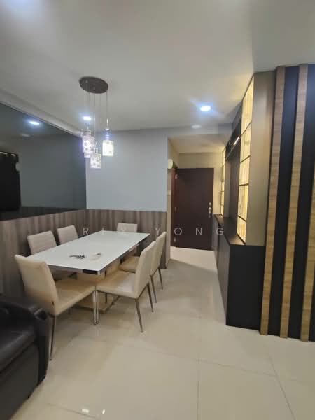 Pangsapuri untuk Disewa di Bayu Puteri 1 - Rex Yong - Dining Room - PropertyGuru.com.my