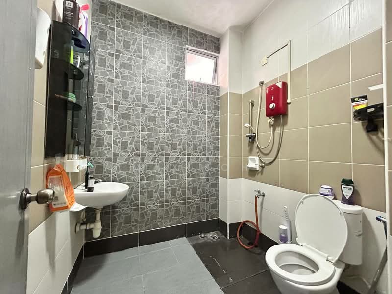 2-storey Terraced House for Sale in Taman Nusa Sentral (Iskandar Puteri (Nusajaya)) - Max Loh - Bathroom - PropertyGuru.com.my