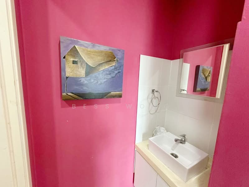 Service Residence for Sale at D'Ambience Residences (Pangsapuri Ikatan Flora) - Bess Wong - Bathroom - PropertyGuru.com.my