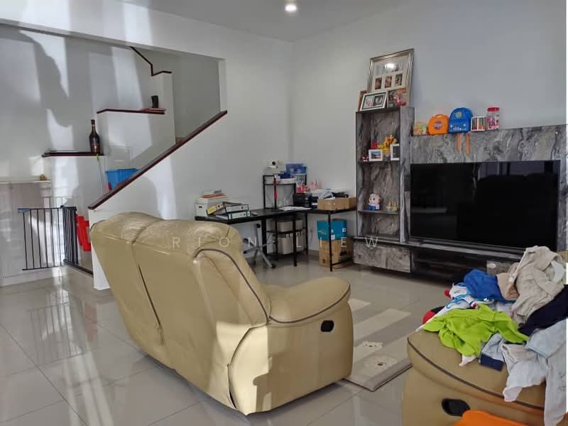 Rumah Teres 2 Tingkat untuk Dijual di Kajang (Selangor) - Rion Liew - Living Room - PropertyGuru.com.my