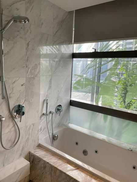 Servis Apartment untuk Disewa di Le Nouvel KLCC - Ho Suet Jing - Bathroom - PropertyGuru.com.my
