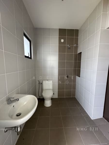 2-storey Terraced House for Sale in Bandar Bukit Raja (Klang) - Adeline Foong - Bathroom - PropertyGuru.com.my