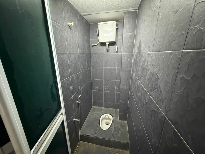 Shop for Sale in Melaka City (Melaka) - BL Bong - PropertyGuru.com.my