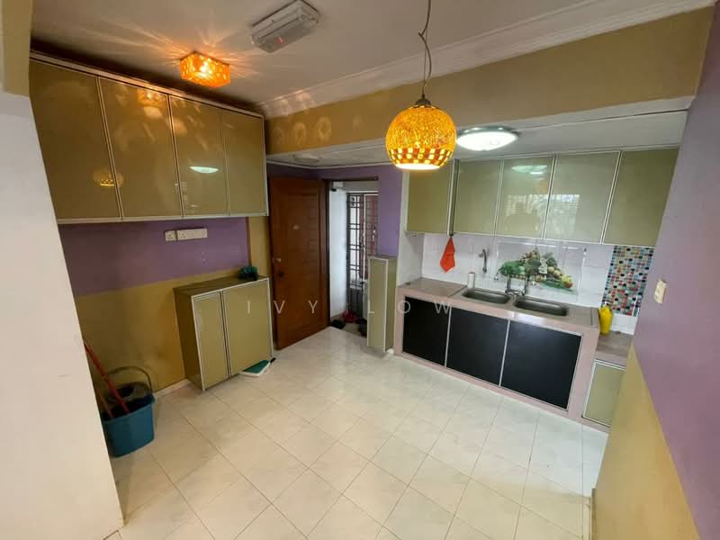 Flat for Sale at Rumah Pangsa Permas Jaya - Ivy Low - Kitchen - PropertyGuru.com.my