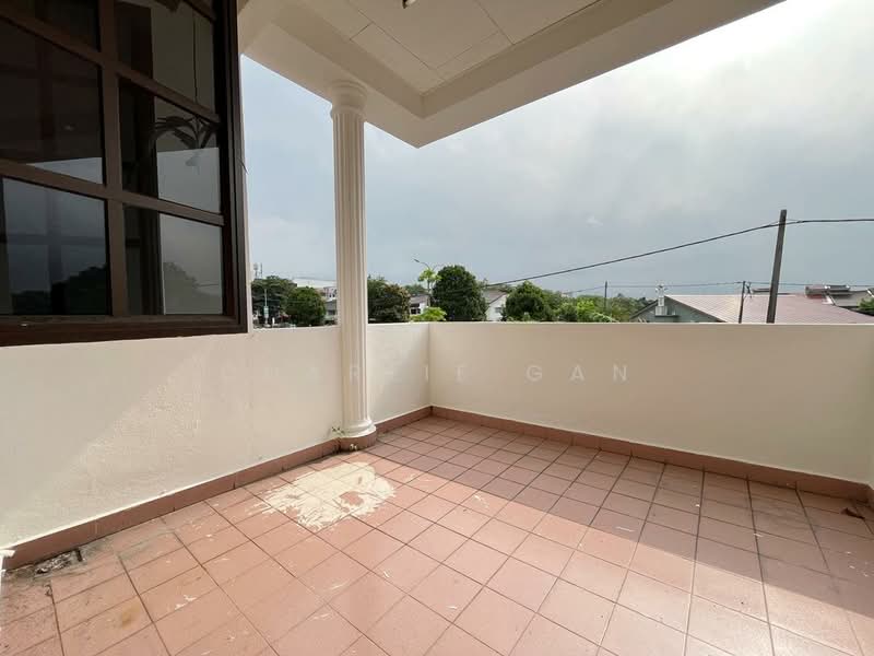 Rumah Teres 2 Tingkat untuk Dijual di Taman Chi Liung (Klang) - Charlie Gan - Balcony - PropertyGuru.com.my