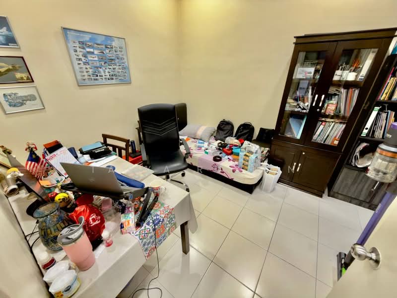 2-storey Terraced House for Sale in Taman Seri Mewah (Kapar) - Tasya Ruslan - Study - PropertyGuru.com.my
