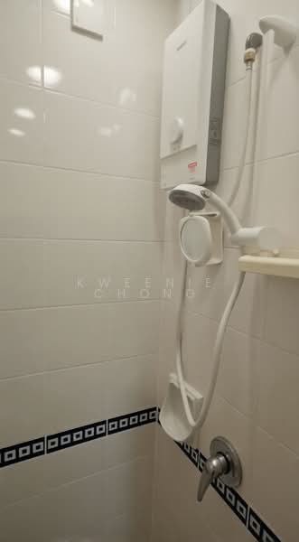 Service Residence for Sale at Maytower Serviced Residences - Kweenie Chong - Bathroom - PropertyGuru.com.my