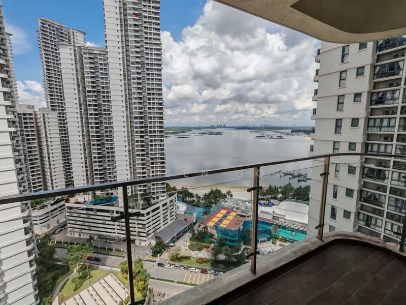 Kondominium untuk Dijual di Amberside @ Country Garden Danga Bay - Jensen Goh - Balcony - PropertyGuru.com.my