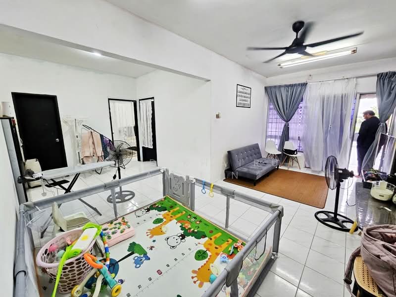 Apartment for Sale at Vista Impiana - Mohd Khairul Amilin - Living Room - PropertyGuru.com.my