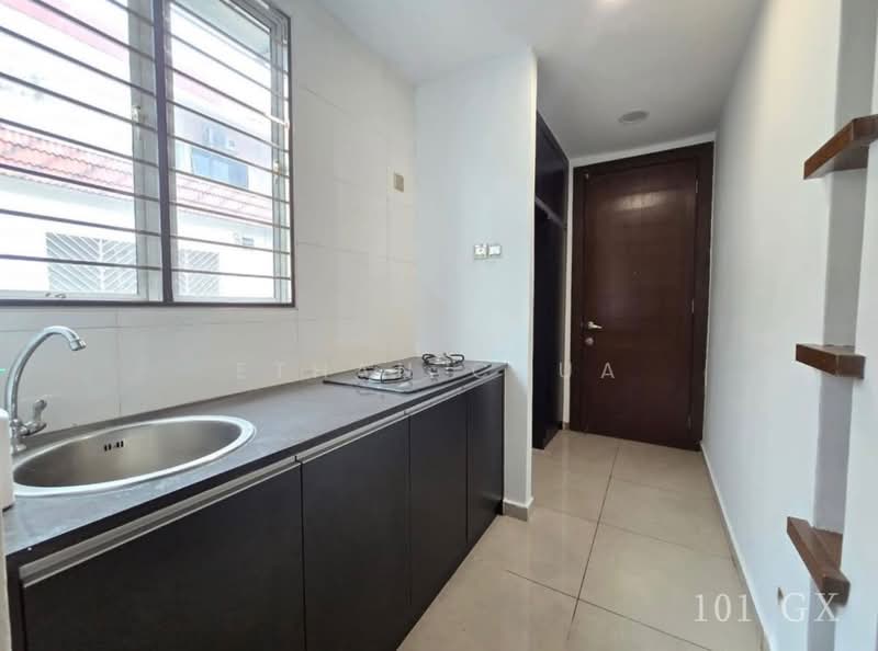 Rumah Teres 2 Tingkat untuk Dijual di Taman Eng Ann (Klang) - Ethan Chua - Kitchen - PropertyGuru.com.my