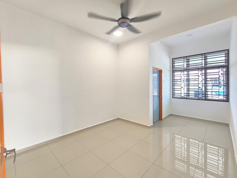 Terraced House for Sale in Kluang (Johor) - May Tan - Living Room - PropertyGuru.com.my