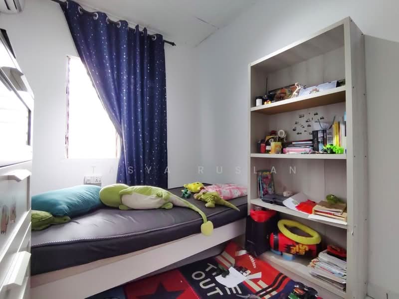 Rumah Teres 2 Tingkat untuk Dijual di Bandar Tasik Puteri (Rawang) - Tasya Ruslan - Bedroom - PropertyGuru.com.my