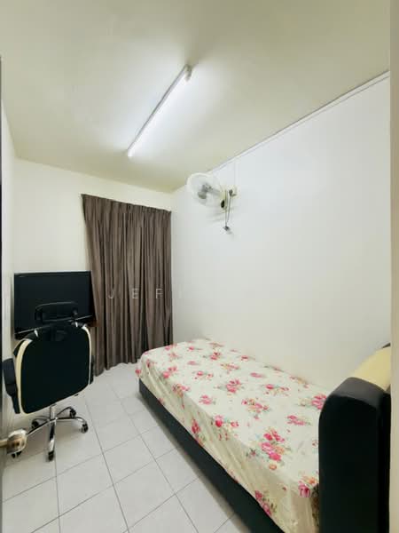 Apartment for Rent at Relau Vista Apartment - Jeff Tan - Bedroom - PropertyGuru.com.my