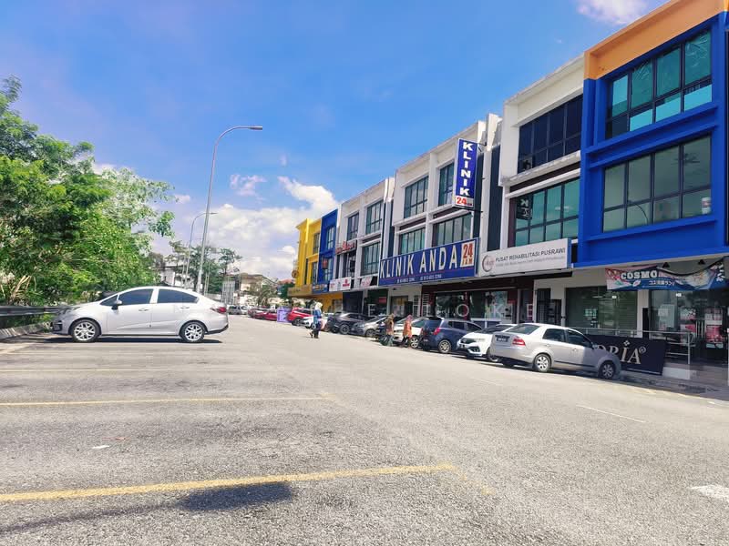 Shop for Rent in Bangi (Selangor) - Natalie Loke - Exterior - PropertyGuru.com.my