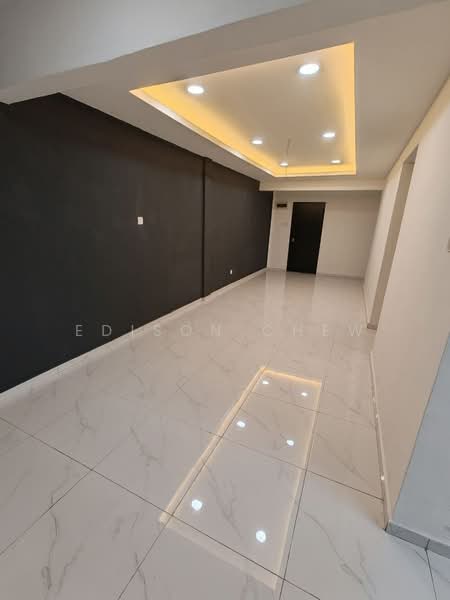 Rumah Flat untuk Dijual di Taman Plentong Utama - EDISON CHEW - PropertyGuru.com.my
