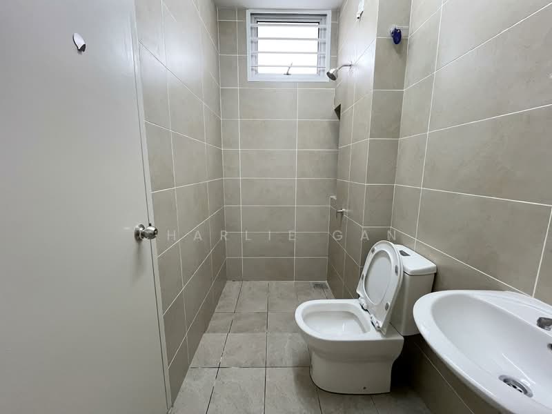 Rumah Teres 2 Tingkat untuk Disewa di Bandar Rimbayu (Telok Panglima Garang) - Charlie Gan - Bathroom - PropertyGuru.com.my