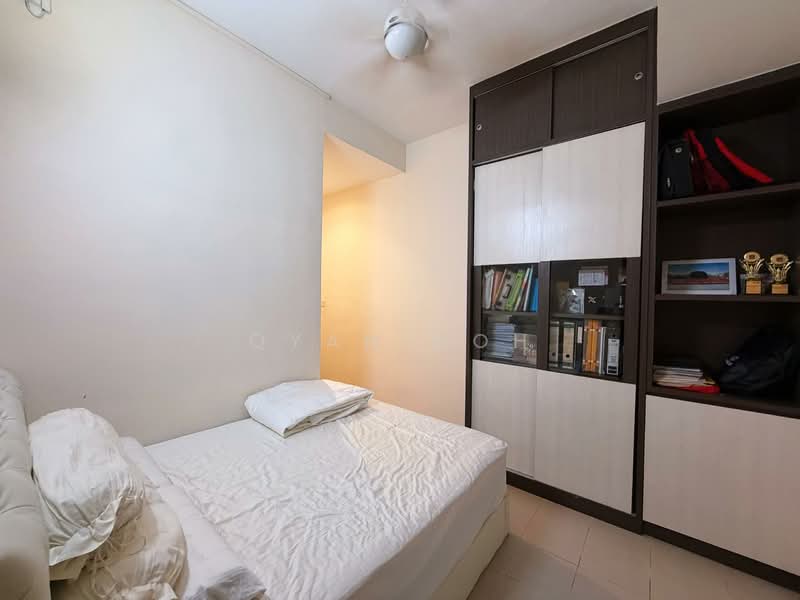 Rumah Berkembar untuk Dijual di Bay Garden (Bayan Lepas) - Qyan Goh - Bedroom - PropertyGuru.com.my
