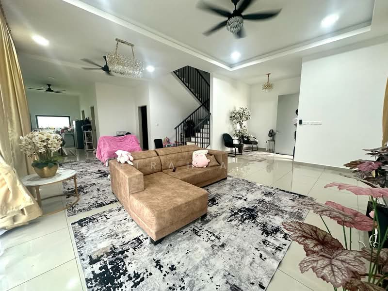 Rumah Berkembar untuk Dijual di Seksyen U10 (Shah Alam) - Amirah Azmi - PropertyGuru.com.my