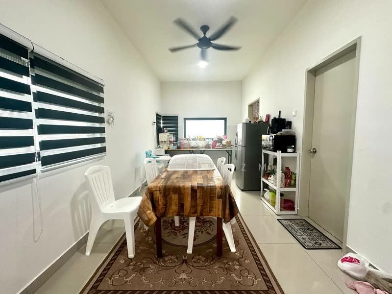 Rumah Berkembar untuk Dijual di Seksyen U10 (Shah Alam) - Amirah Azmi - PropertyGuru.com.my