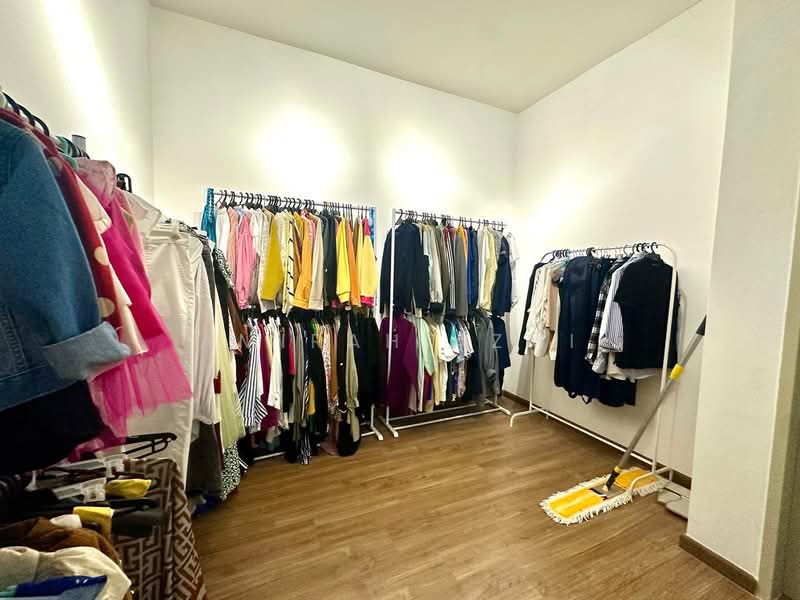 Rumah Berkembar untuk Dijual di Seksyen U10 (Shah Alam) - Amirah Azmi - PropertyGuru.com.my