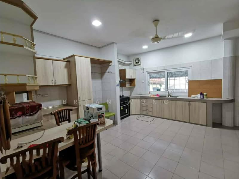 Rumah Teres 2 Tingkat untuk Dijual di SS 21, Damansara Utama (Petaling Jaya) - Bryan Wong - Kitchen - PropertyGuru.com.my
