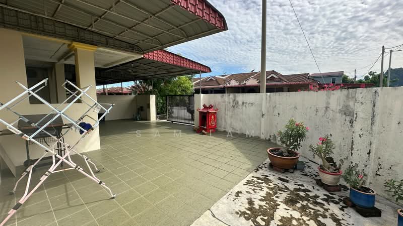 1-storey Terraced House for Sale in Taman Perpaduan Koperasi (Tambun) - Sam Lam - Exterior - PropertyGuru.com.my