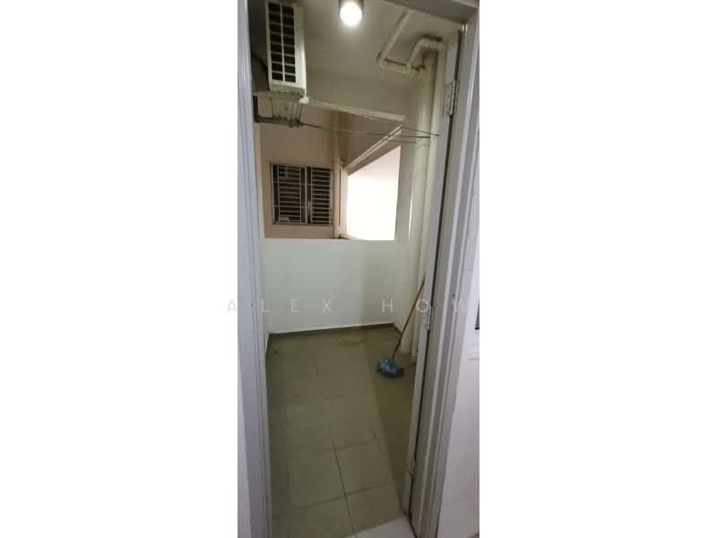 Servis Apartment untuk Disewa di Seasons Amara Larkin - Alex How - Balcony - PropertyGuru.com.my