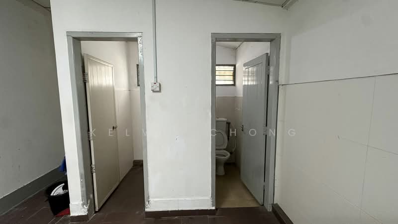 1-storey Terraced House for Rent in Taman Canning (Ipoh) - Kelvin Chong - Bathroom - PropertyGuru.com.my