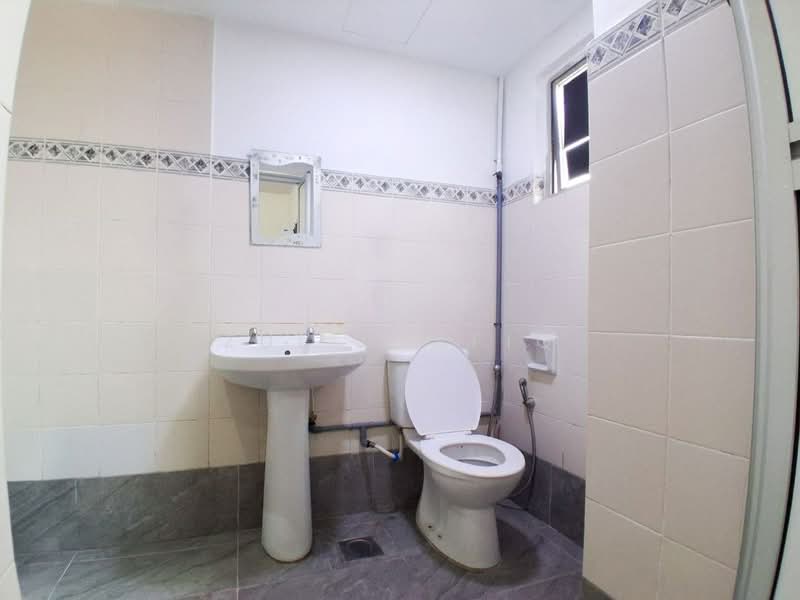 Condominium for Sale at Menara Jaya - Zul Syafiq - Bathroom - PropertyGuru.com.my