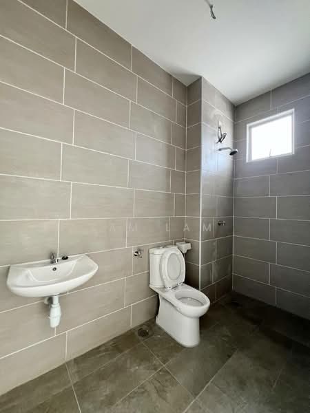 Rumah Teres 2 Tingkat untuk Dijual di Bandar Baru Sri Klebang (Chemor) - Sam Lam - Bathroom - PropertyGuru.com.my