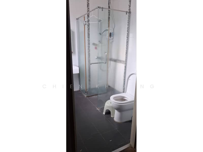 3.5-storey Terraced House for Sale in Tanjung Bungah (Penang) - Chien Khek Ng - Bathroom - PropertyGuru.com.my