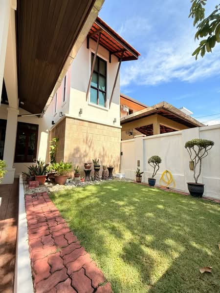 Semi-Detached House for Sale in Tanjung Bungah (Penang) - Suan Lay Ooi - Exterior - PropertyGuru.com.my