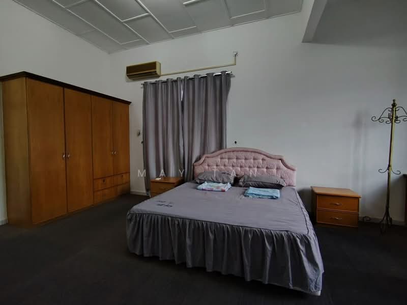 Semi-Detached House for Sale in Taman Sri Kluang (Kluang) - May Tan - Bedroom - PropertyGuru.com.my