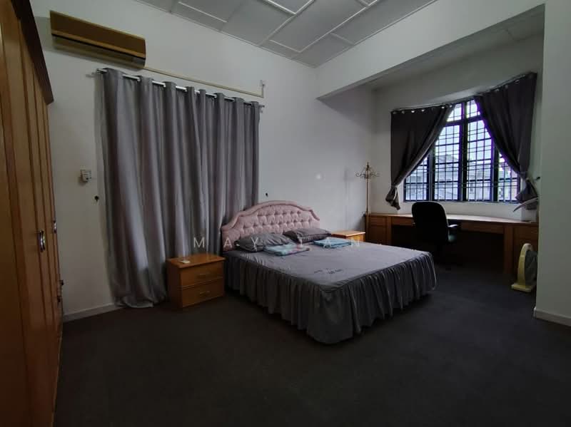 Semi-Detached House for Sale in Taman Sri Kluang (Kluang) - May Tan - Bedroom - PropertyGuru.com.my