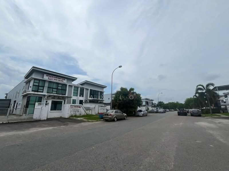 Semi-Detached House for Sale in Taman Nusa Idaman (Iskandar Puteri (Nusajaya)) - Max Loh - Exterior - PropertyGuru.com.my