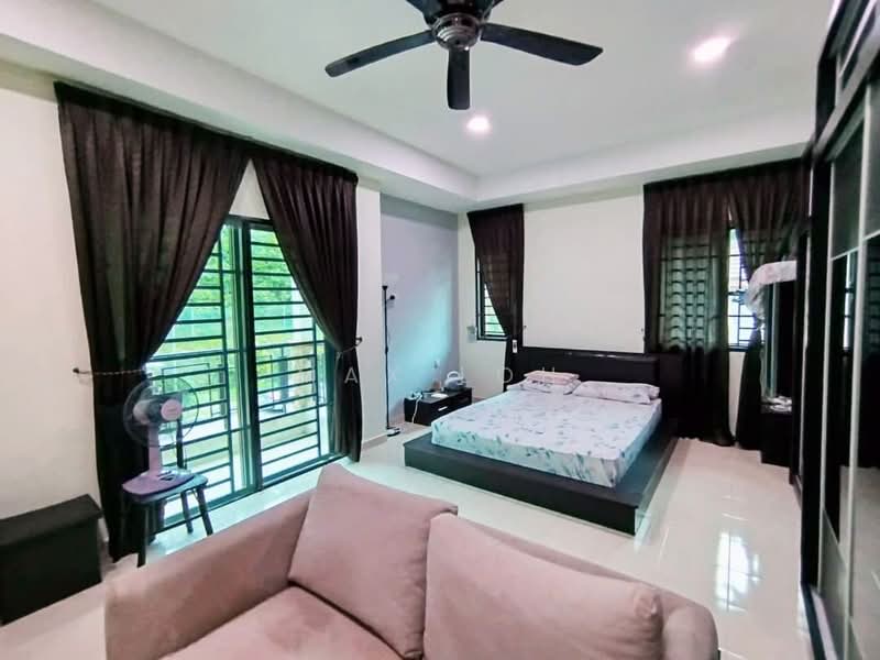 Semi-Detached House for Sale in Taman Nusa Idaman (Iskandar Puteri (Nusajaya)) - Max Loh - Bedroom - PropertyGuru.com.my